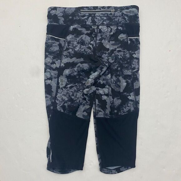 Athleta Women Small Capri Leggings Pants Black Gray Camouflage Pull On Pockets - Picture 7 of 12